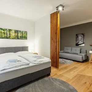 Apartment Cozy Located In Vienna's Vibrant Center, Wien
