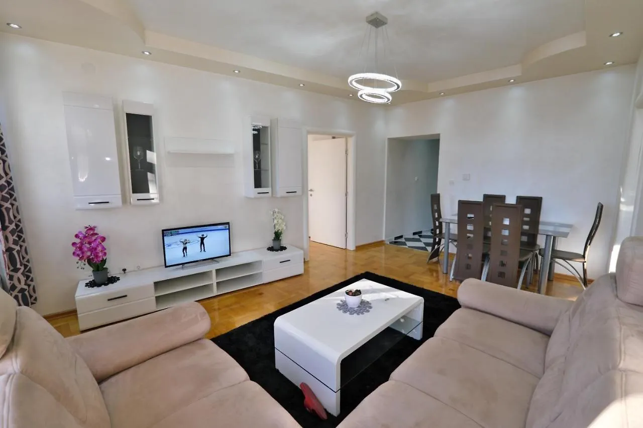 Lux Apartments Prestige Wenen 0*,