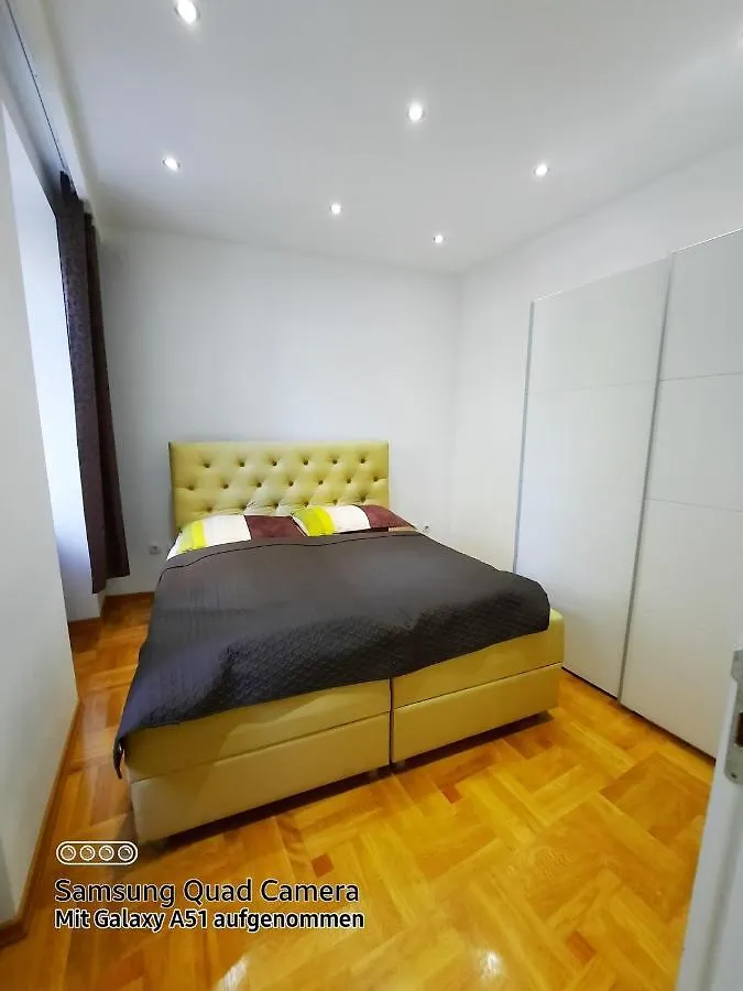 Lux Apartments Prestige Wenen
