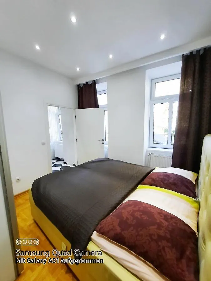 Lux Apartments Prestige Viena 0*,  Austria